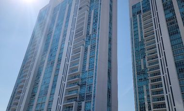 VENTA y RENTA de Departamento en Juriquilla Towers, Queretaro