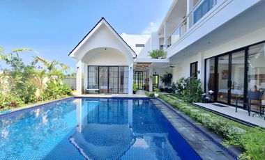 Brand new 5 bedrooms villa in Darmawangsa Nusa dua