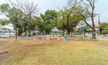 ขายบ้านเดี่ยว รีโนเวทใหม่ พื้นที่ใหญ่มาก บ้านสถาพร รังสิต - คลอง 3