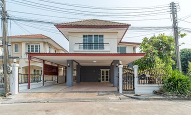 ขายบ้านเดี่ยว รีโนเวทใหม่ พื้นที่ใหญ่มาก บ้านสถาพร รังสิต - คลอง 3