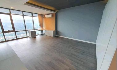 RARE PENTHOUSE UNIT FOR SALE IN VIRIDIAN GREENHILLS SAN JUAN!!!