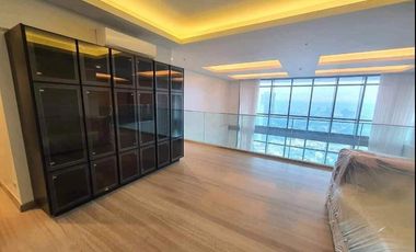RARE PENTHOUSE UNIT FOR SALE IN VIRIDIAN GREENHILLS SAN JUAN!!!