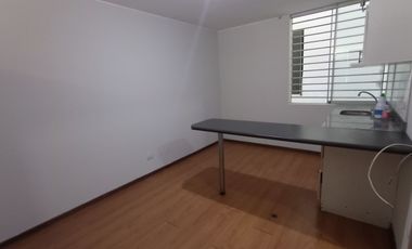 Mini departamento en alquiler 1er piso zona muy céntrica - Chorrillos