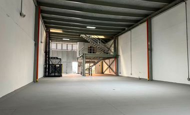 PR18102 Bodega en venta en el sector La Regional