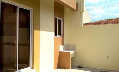 House and Lot in Valenzuela City, 4BR Ivory Dulalia Executive Village Valenzuela