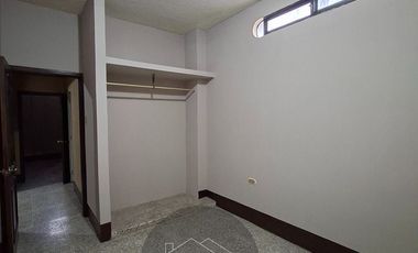 En Alquiler Casa Amplia de 7 Dormitorios apta para Empresas, Instituciones Públicas o Privadas, Escuelas de Capacitación