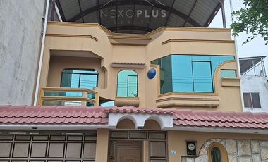 En Alquiler Casa Amplia de 7 Dormitorios apta para Empresas, Instituciones Públicas o Privadas, Escuelas de Capacitación