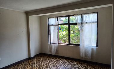 VENTA DE CASA EN URB. EL TRAPECIO, CHIMBOTE