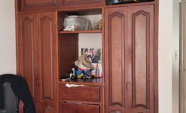 VENDO CASA URBANIZACION LAS QUINTAS