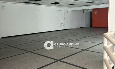 Se Arrienda o se Vende Casa Comercial en Cabecera - Bucaramanga