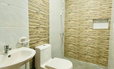 FOR RENT!! FOR RENT!!  FULLY FURNISHED TOWNHOUSE WITH 3 BEDROOMS IN HENSONVILLE!