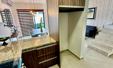 VENTA | CASA NUEVA EN FRACCIONAMIENTO CON ALBERCA Y VIGILANCIA