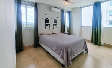SE VENDE APARTAMENTO CONDOMINIO CON VISTA AL MAR / PH RIO MAR 15A TORRE 3
