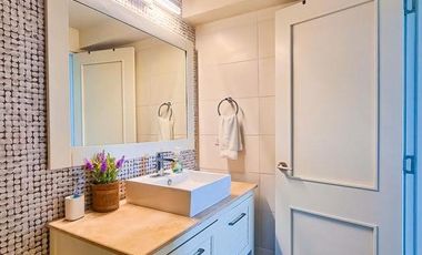 SE VENDE APARTAMENTO CONDOMINIO CON VISTA AL MAR / PH RIO MAR 15A TORRE 3