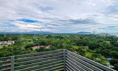 SE VENDE APARTAMENTO CONDOMINIO CON VISTA AL MAR / PH RIO MAR 15A TORRE 3