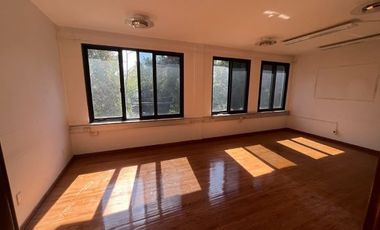 Propiedad en Venta en Av Paseo de Las Palmas 1375