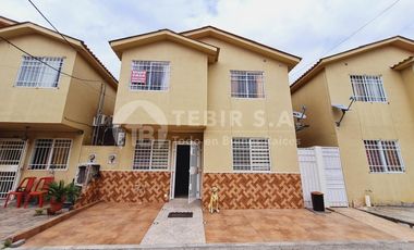 Venta de Casa en Urbanización Villa Bonita, etapa 5, Vía a Daule