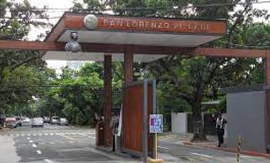 House for sale in Metro Manila - Partly furnished