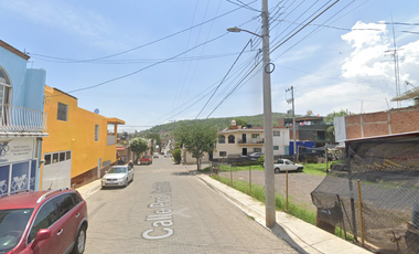 !! Gran Oportunidad de Inversión !! Hermosa Y Amplia Casa En La Mejor Zona De Ixtlahuacán Jalisco