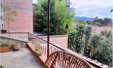 Venta Casa dos Niveles el Dorado, Envigado