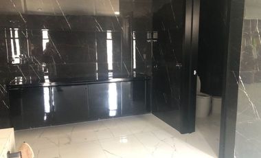 RESIDENCIA EN VENTA EN FRACCIONAMIENTO LAS CAÑADAS