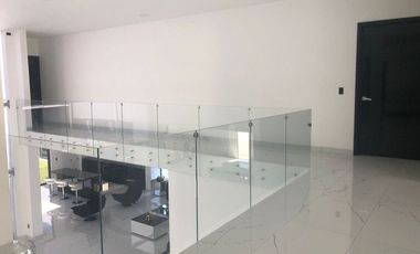 RESIDENCIA EN VENTA EN FRACCIONAMIENTO LAS CAÑADAS