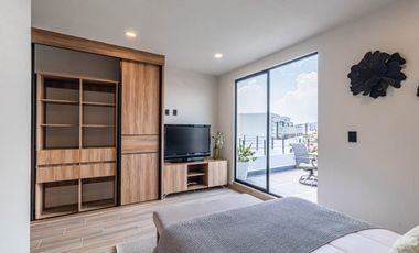 CASA EN VENTA FRENTE A ALBERCA. UBICADA A 15 MINUTOS DE CUERNAVACA, MORELOS; MÉXICO. ALBERCA, CANCHAS DEPORTIVAS, PET PARK Y ZONA DE YOGA.