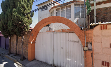 Venta de casa amplia en Xochimilco, Ciudad de México