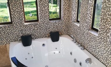 CASA FINCA EN VENTA - VIA RIONEGRO LA CEJA - SECTOR EL CANADÁ