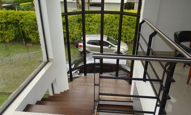 CASA FINCA EN VENTA - VIA RIONEGRO LA CEJA - SECTOR EL CANADÁ