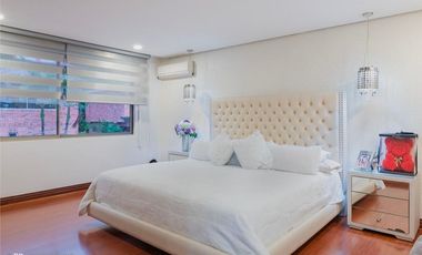 casa en venta en poblado Medellín Antioquia