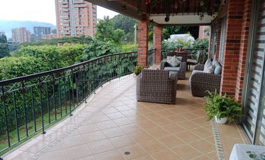 casa en venta en poblado Medellín Antioquia