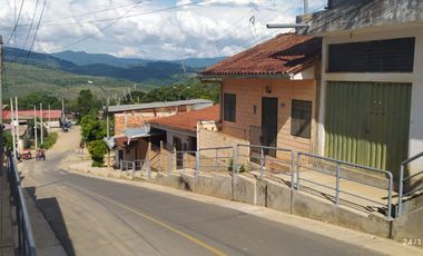 Se vende casa acogedora en Lamas: Pequeña, acogedora y con todo lo que necesitas.