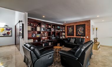 Venta Hermosa y amplia casa en Escobero unidad cerrada Envigado