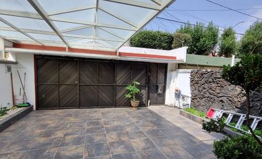 HERMOSA CASA EN VENTA EN JARDINES DEL SUR, XOCHIMILCO