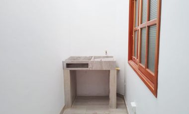 PR19903 Casa Comercial en venta en el sector Guayabal