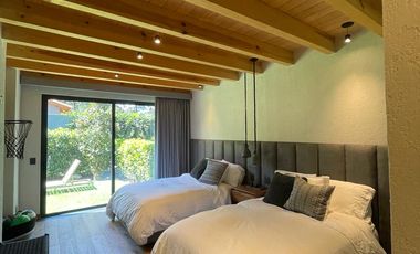 Bonita casa en venta dentro de un condominio