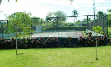 FOR RENT - 2 Bedrooms  UNFURNISHED at a Golf Property at Silang Cavite near Tagaytay