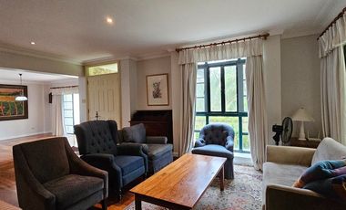 Beautiful Tagaytay Vacation Home For Sale