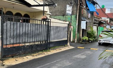 Rumah Harga ter Murah di Utan Kayu Jakarta Timur Akses Jalan Utama