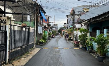 Rumah Harga ter Murah di Utan Kayu Jakarta Timur Akses Jalan Utama