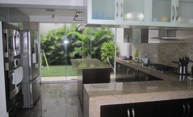 CASA MODERNA EN ALQUILER EN MIRAFLORES