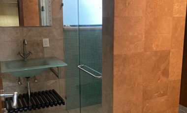 Casa en Venta en Col. Monraz reformada de Lujo cerca de Andares, Zapopan