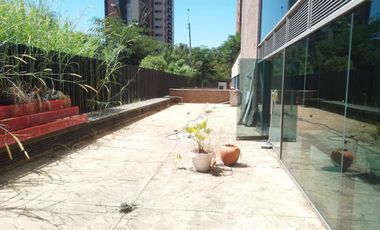 PR20746 Local en arriendo en el sector Castropol