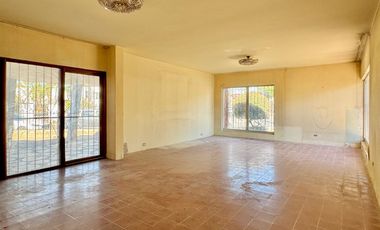 CASA EN CENTENARIO SOBRE BLVD. HIDALGO