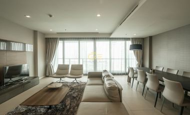 The River - High Floor, Riverfront 3 Beds Unit for Sale!