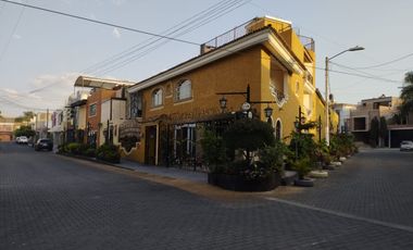 Casa Residencia en Venta en Fraccionamiento Lomas de los Pajaros
