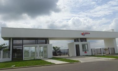 Casa B1 del conjunto residencial Lucca, ubicado en excelente sector de la ciudad de Neiva cerca de centros comerciales y amplias vias de acceso.
