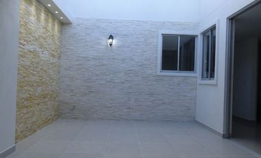 Casa B1 del conjunto residencial Lucca, ubicado en excelente sector de la ciudad de Neiva cerca de centros comerciales y amplias vias de acceso.