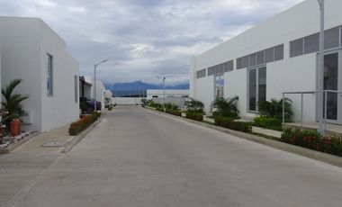 Casa B1 del conjunto residencial Lucca, ubicado en excelente sector de la ciudad de Neiva cerca de centros comerciales y amplias vias de acceso.